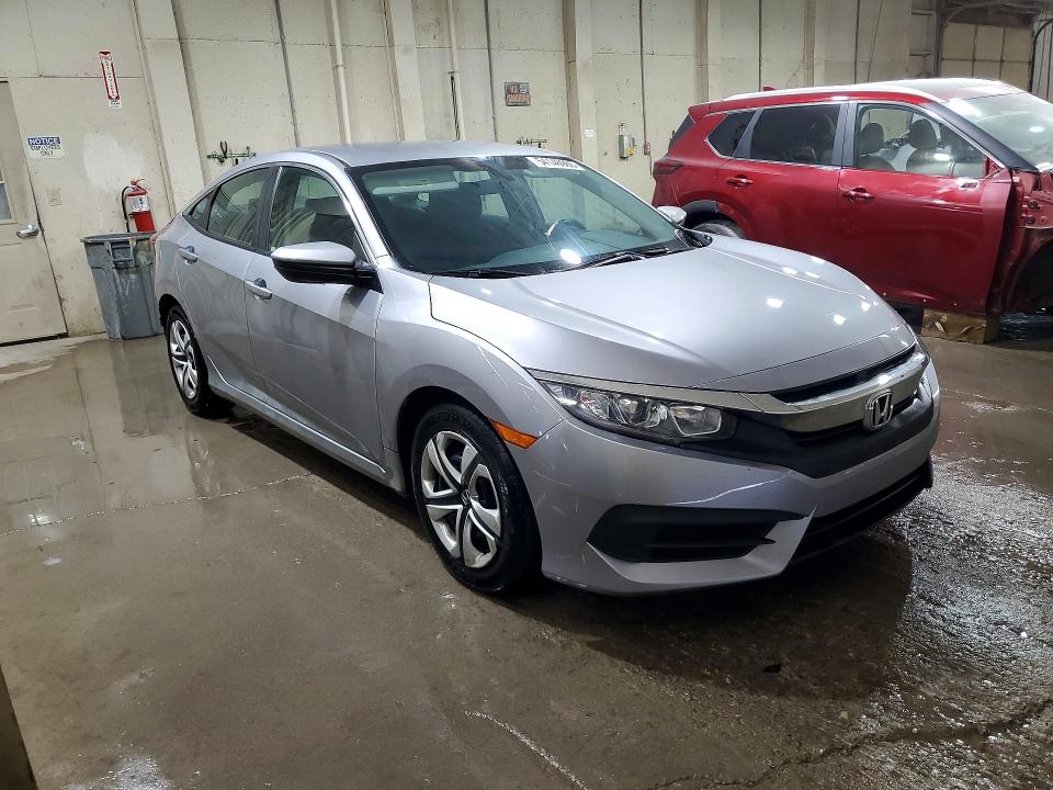 54146966 :رقم المزاد ، 19XFC2F5XGE040832 vin ، 2016 Honda Civic مزاد بيع