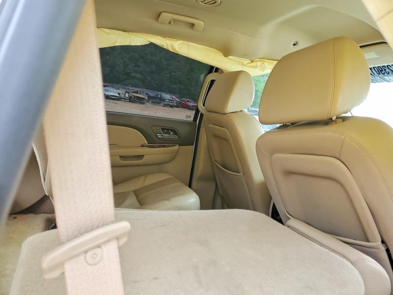 52390126 :رقم المزاد ، 1GKFK13048J130010 vin ، 2008 Gmc Yukon مزاد بيع
