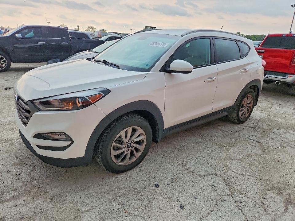 53760776 :رقم المزاد ، KM8J33A40GU194087 vin ، 2016 Hyundai Tucson مزاد بيع