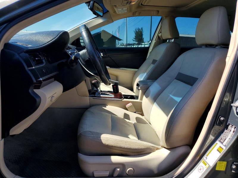 53661556 :رقم المزاد ، 4T1BK1FK1DU530456 vin ، 2013 Toyota Camry مزاد بيع