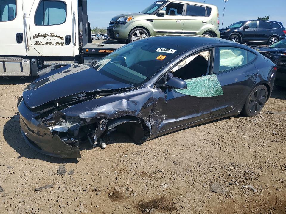 2025 Tesla Model 3 მანქანა იყიდება აუქციონზე, vin: 5YJ3E1EB9SF964003, აუქციონის ნომერი: 55050816