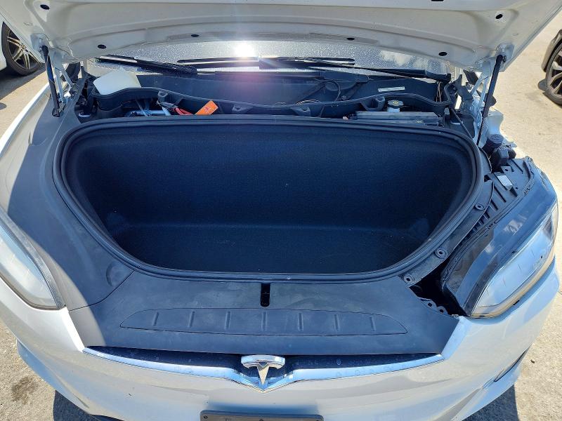 2019 Tesla Model X მანქანა იყიდება აუქციონზე, vin: 5YJXCBE21KF204225, აუქციონის ნომერი: 55037996