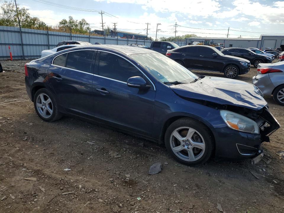 Продажа на аукционе авто 2013 Volvo S60, vin: YV1612FH7D2200636, номер лота: 52756696