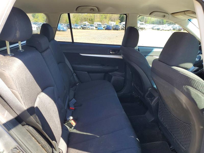 2010 Subaru Outback მანქანა იყიდება აუქციონზე, vin: 4S4BRBBC6A3326947, აუქციონის ნომერი: 52482436
