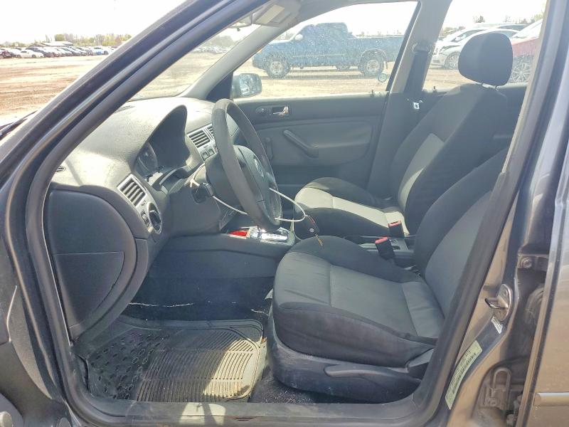 2008 Volkswagen City Jetta მანქანა იყიდება აუქციონზე, vin: 3VWTK49M78M608513, აუქციონის ნომერი: 52036386