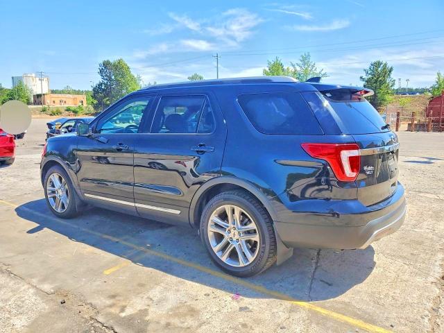 52314906 :رقم المزاد ، 1FM5K7D82HGC29870 vin ، 2017 Ford Explorer مزاد بيع