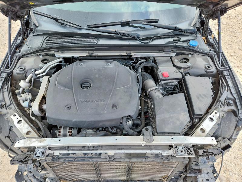 53626996 :رقم المزاد ، 7JR102FK3LG038716 vin ، 2020 Volvo S60 مزاد بيع