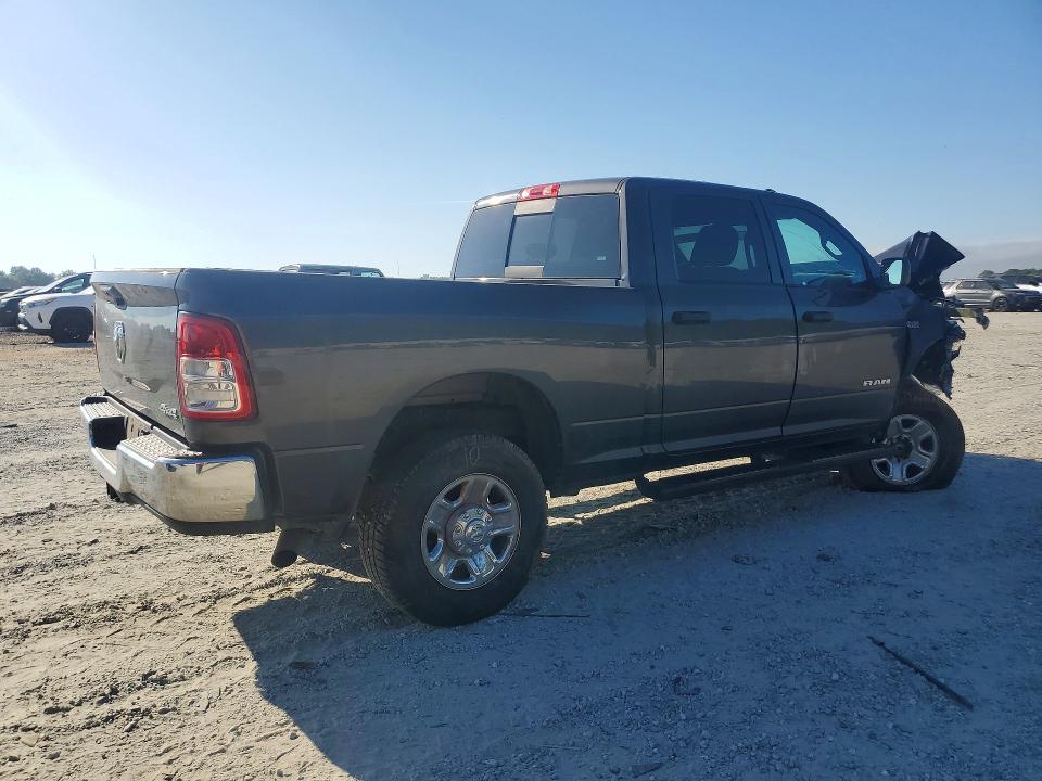 53803866 :رقم المزاد ، 3C6UR5CJ4NG304533 vin ، 2022 Ram 2500 مزاد بيع