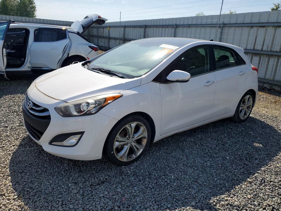 2014 Hyundai Elantra Gt მანქანა იყიდება აუქციონზე, vin: KMHD35LH2EU209923, აუქციონის ნომერი: 54350706