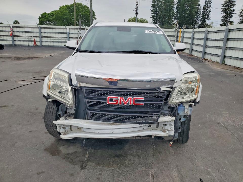 51840516 :رقم المزاد ، 2GKALMEK4F6352404 vin ، 2015 Gmc Terrain مزاد بيع