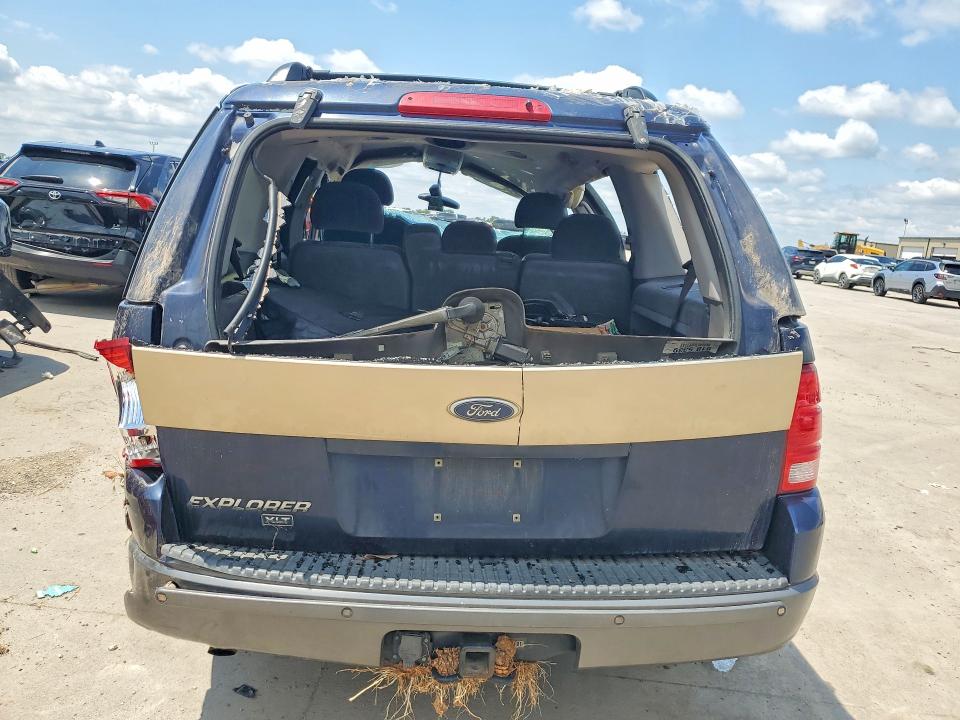 2003 Ford Explorer მანქანა იყიდება აუქციონზე, vin: 1FMDU73K13ZA63390, აუქციონის ნომერი: 53000596