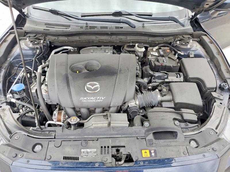 52559026 :رقم المزاد ، 3MZBN1V37JM215129 vin ، 2018 Mazda 3 مزاد بيع
