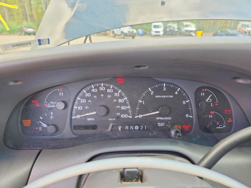 2001 Lincoln Townhouse Navigator მანქანა იყიდება აუქციონზე, vin: 5LMFU28R51LJ14579, აუქციონის ნომერი: 51806206