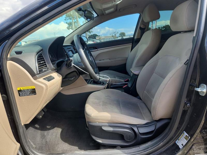 55402046 :رقم المزاد ، 5NPD74LFXHH202248 vin ، 2017 Hyundai Elantra مزاد بيع