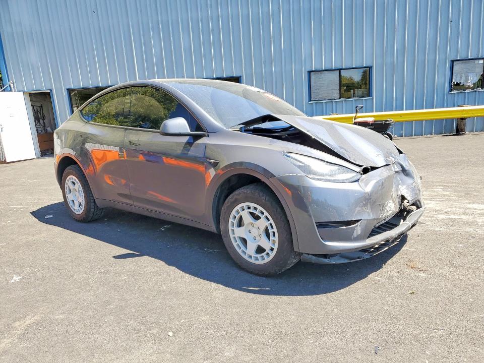 2023 Tesla Model Y მანქანა იყიდება აუქციონზე, vin: 7SAYGAEE0PF589025, აუქციონის ნომერი: 53167676