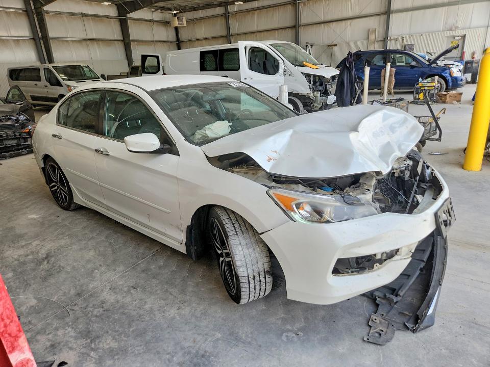 Продаж на аукціоні авто 2016 Honda Accord, vin: 1HGCR2F52GA105257, номер лоту: 52550366