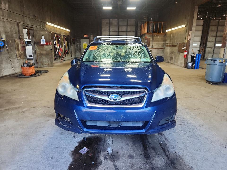 2010 Subaru Legacy მანქანა იყიდება აუქციონზე, vin: 4S3BMBG62A3215253, აუქციონის ნომერი: 54843586