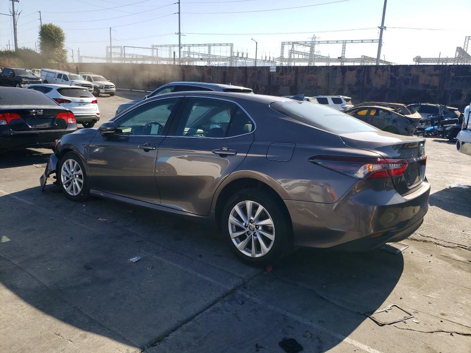 Продажа на аукционе авто 2023 Toyota Camry, vin: 4T1R11AKXPU833118, номер лота: 54138186