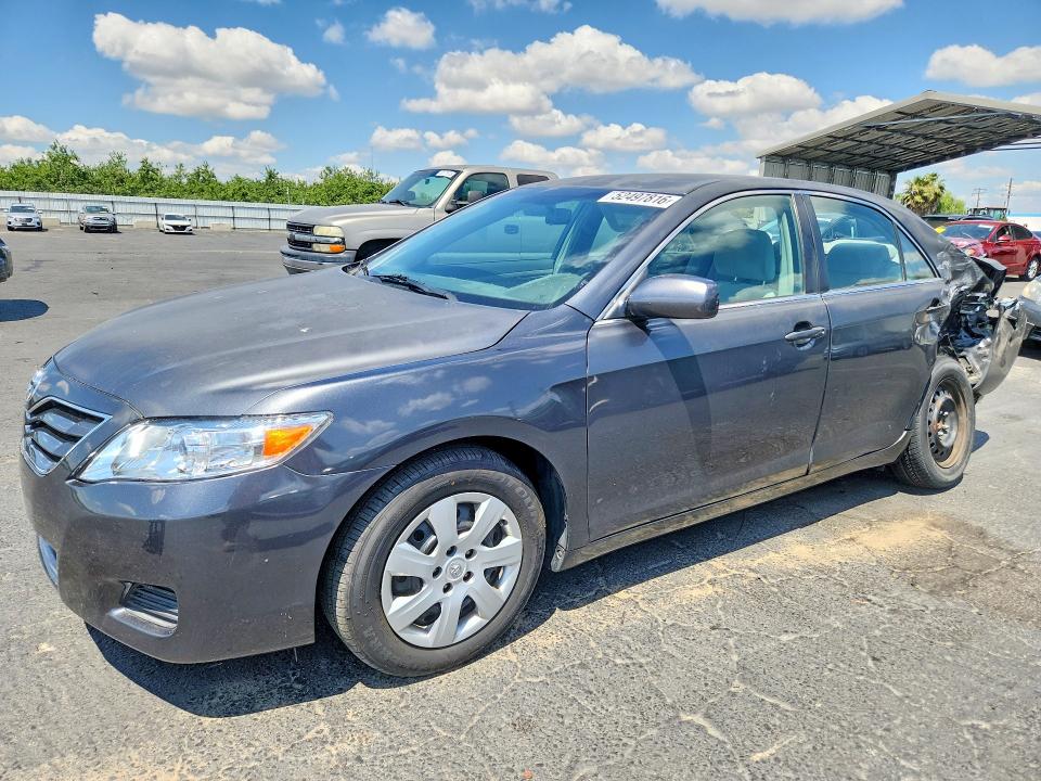 2010 Toyota Camry მანქანა იყიდება აუქციონზე, vin: 4T1BK3EK1AU114285, აუქციონის ნომერი: 52497816
