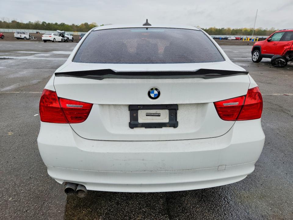 52482386 :رقم المزاد ، WBAPK5C56BA660678 vin ، 2011 Bmw 3 Series مزاد بيع
