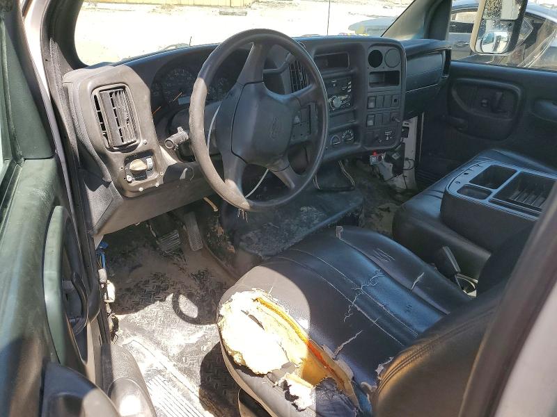 53690846 :رقم المزاد ، 1GBE4C1285F530995 vin ، 2005 Chev 4500 مزاد بيع