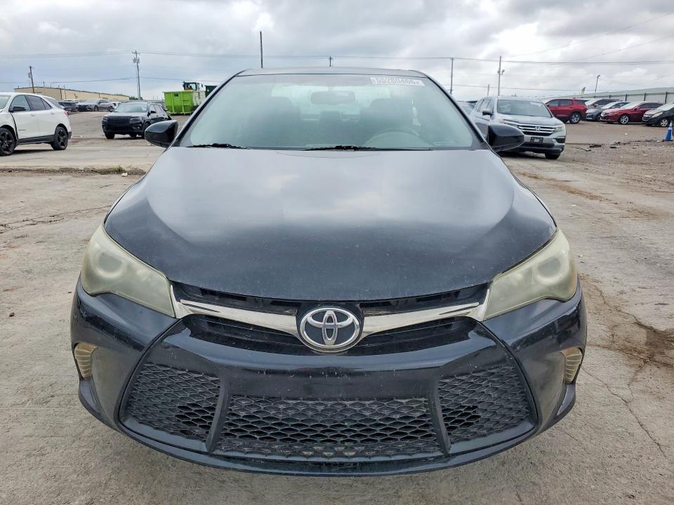 55280466 :رقم المزاد ، 4T1BF1FK7GU230221 vin ، 2016 Toyota Camry مزاد بيع