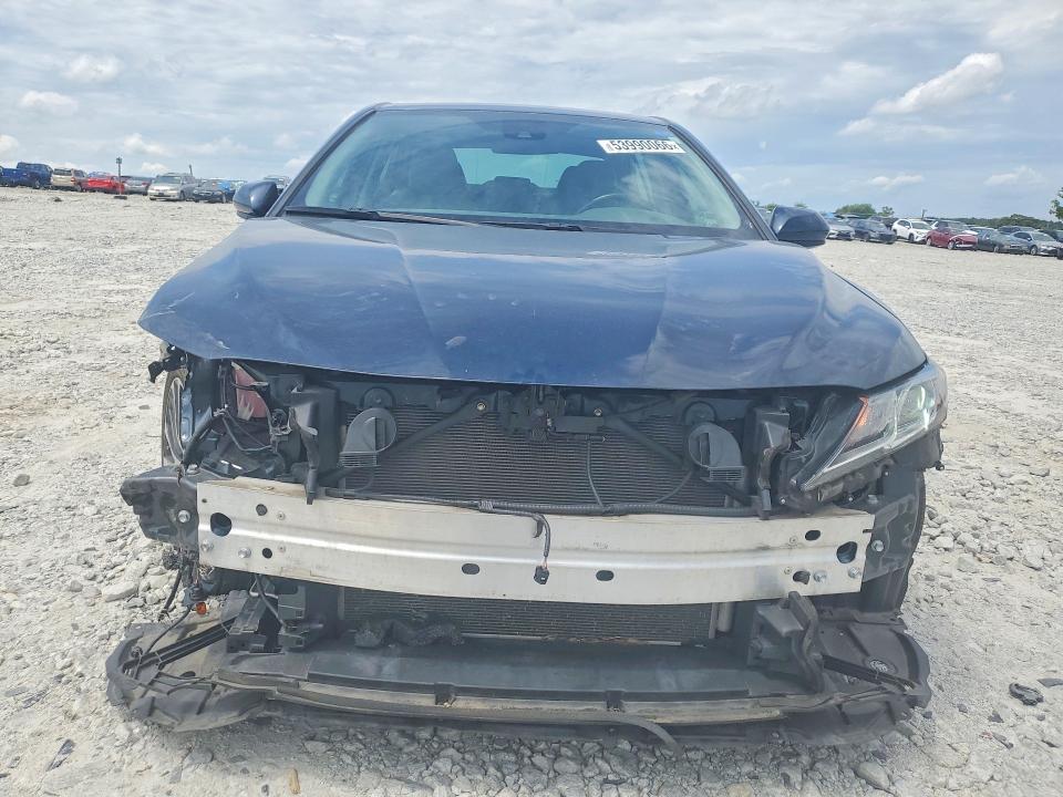 53990066 :رقم المزاد ، 4T1B11HK6KU745053 vin ، 2019 Toyota Camry مزاد بيع