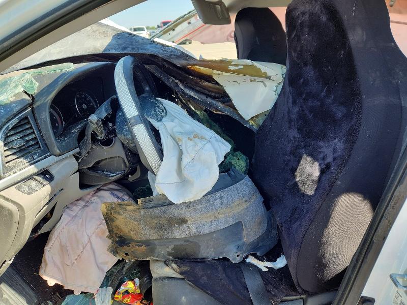 52884416 :رقم المزاد ، 5NPD84LF3HH023627 vin ، 2017 Hyundai Elantra مزاد بيع