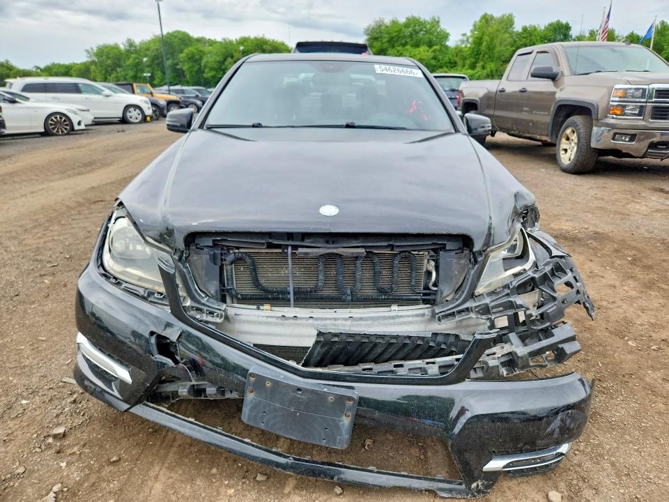 54626666 :رقم المزاد ، WDDGF8BB5CR192497 vin ، 2012 Mercedes-benz C مزاد بيع