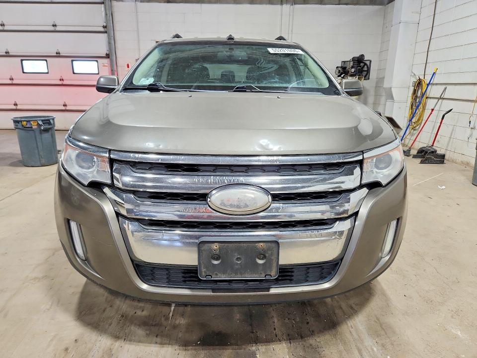 55201006 :رقم المزاد ، 2FMDK4KC5DBB38823 vin ، 2013 Ford Edge مزاد بيع