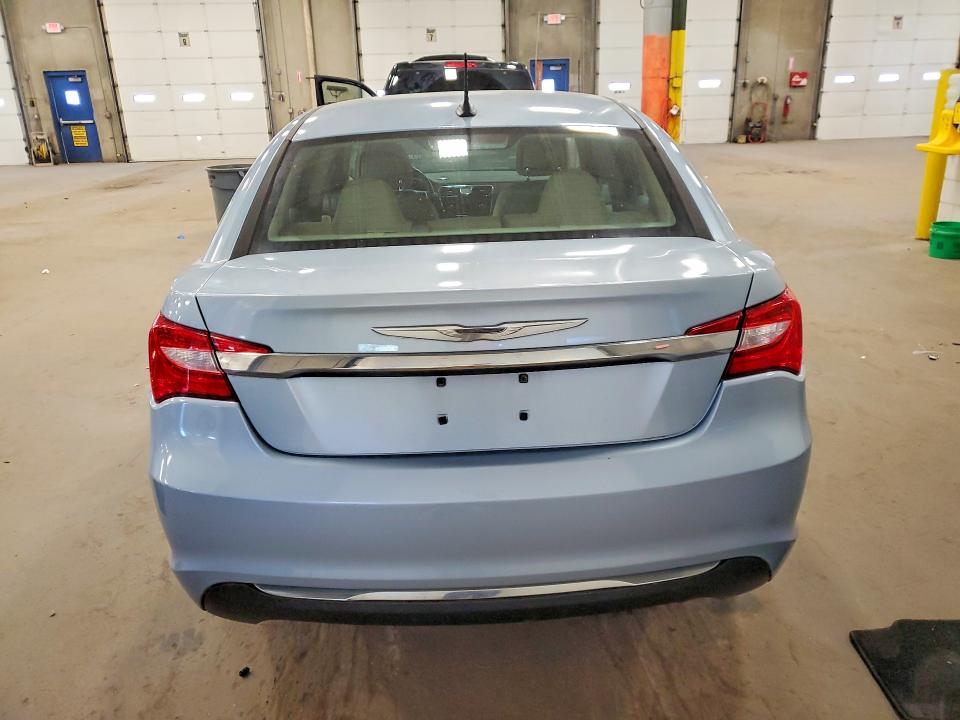 Продажа на аукционе авто 2013 Chrysler 200, vin: 1C3CCBBB7DN598745, номер лота: 53134226