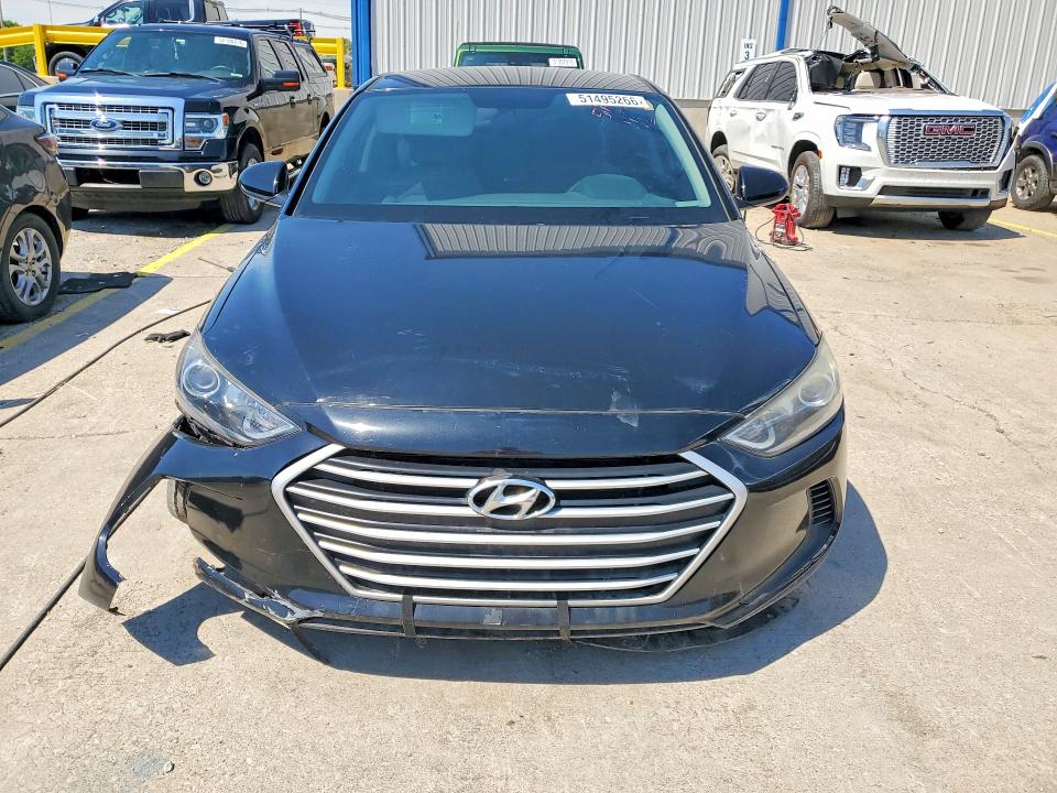 51495266 :رقم المزاد ، 5NPD84LFXJH335045 vin ، 2018 Hyundai Elantra مزاد بيع