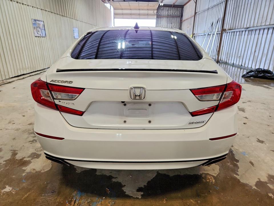 2022 Honda Accord მანქანა იყიდება აუქციონზე, vin: 1HGCV1F33NA105432, აუქციონის ნომერი: 53804126