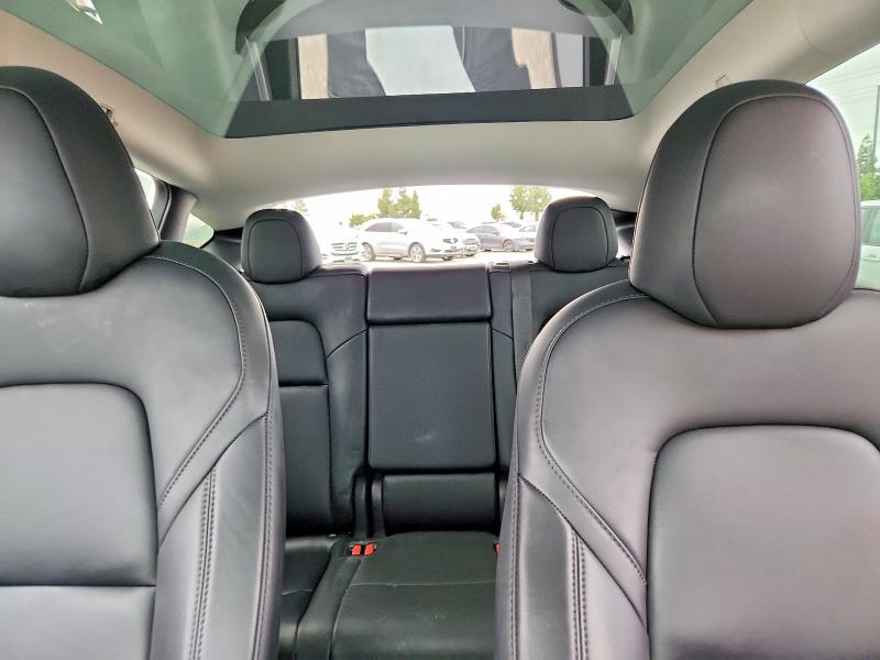 2024 Tesla Model Y მანქანა იყიდება აუქციონზე, vin: 7SAYGDEE9RF075162, აუქციონის ნომერი: 54643376