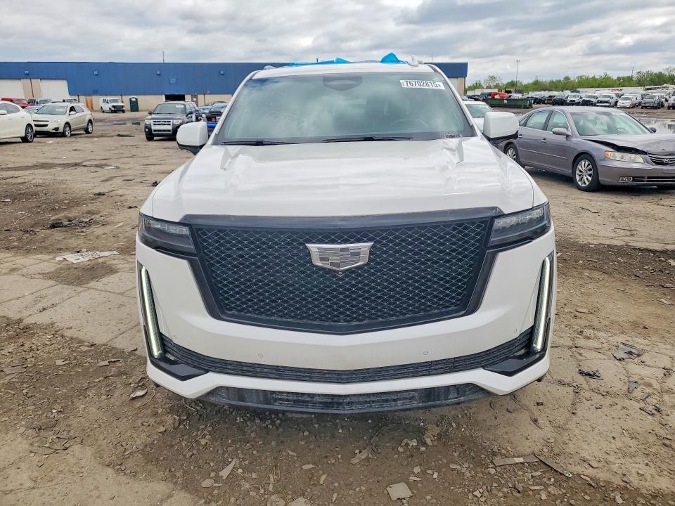 2021 Cadillac Escalade მანქანა იყიდება აუქციონზე, vin: 1GYS4GKL1MR376649, აუქციონის ნომერი: 76702815