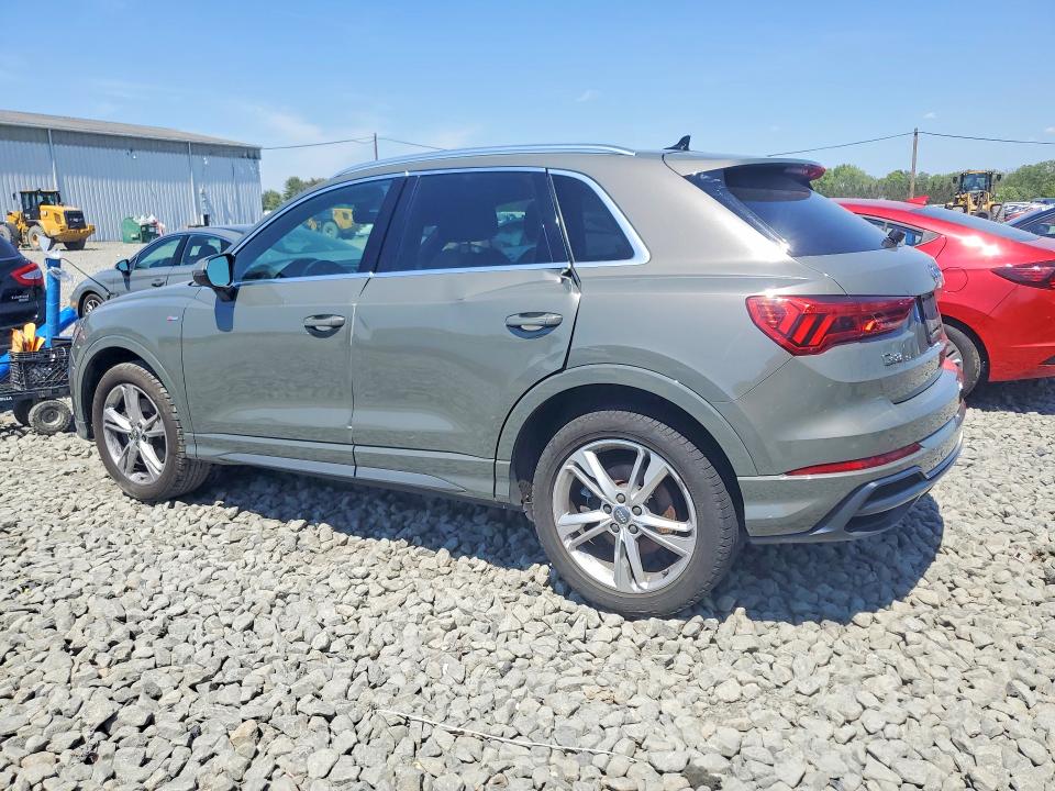 51353886 :رقم المزاد ، WA1EECF35L1023504 vin ، 2020 Audi Q3 مزاد بيع