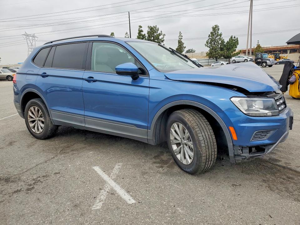 Продажа на аукционе авто 2019 Volkswagen Tiguan, vin: 3VV1B7AX4KM062747, номер лота: 53142816