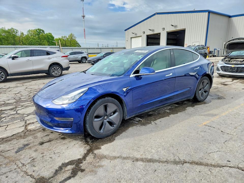 52356366 :رقم المزاد ، 5YJ3E1EB1KF437119 vin ، 2019 Tesla Model 3 مزاد بيع