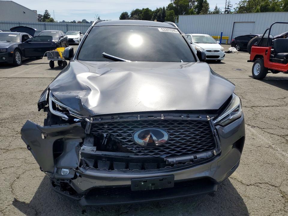 53305346 :رقم المزاد ، 3PCAJ5M32KF133012 vin ، 2019 Infiniti Qx50 مزاد بيع