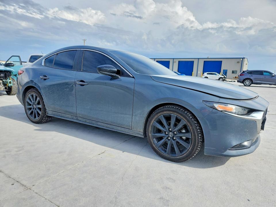 Продажа на аукционе авто 2023 Mazda 3, vin: 3MZBPBCM7PM358523, номер лота: 52472626