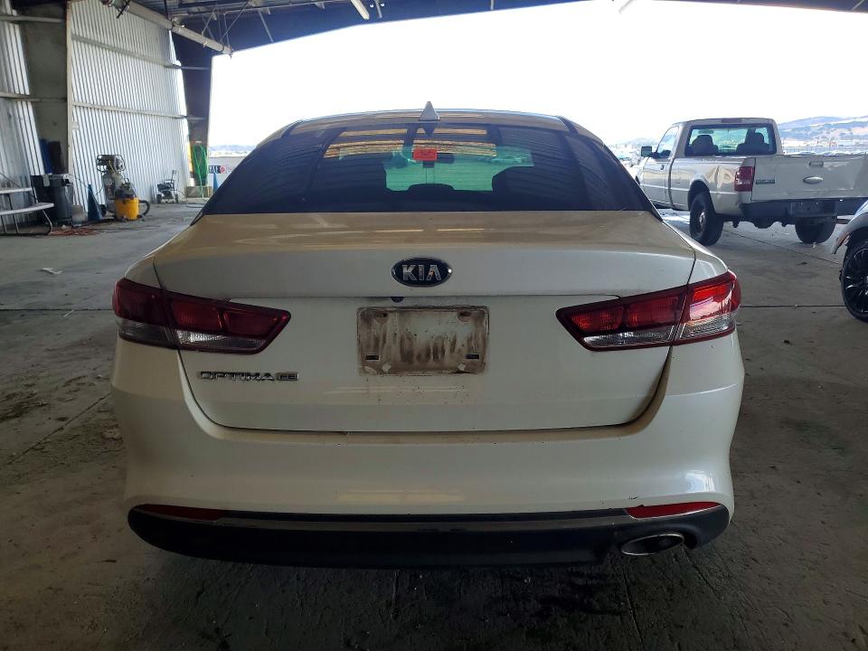 2016 Kia Optima მანქანა იყიდება აუქციონზე, vin: KNAGT4L33G5100977, აუქციონის ნომერი: 54956716