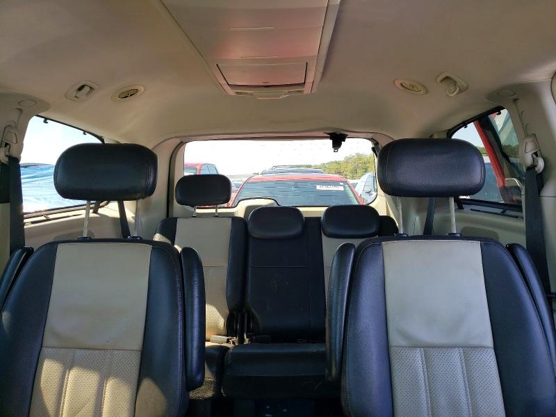 52866926 :رقم المزاد ، 2A4RR5D1XAR386019 vin ، 2010 Chrysler Town & Country مزاد بيع