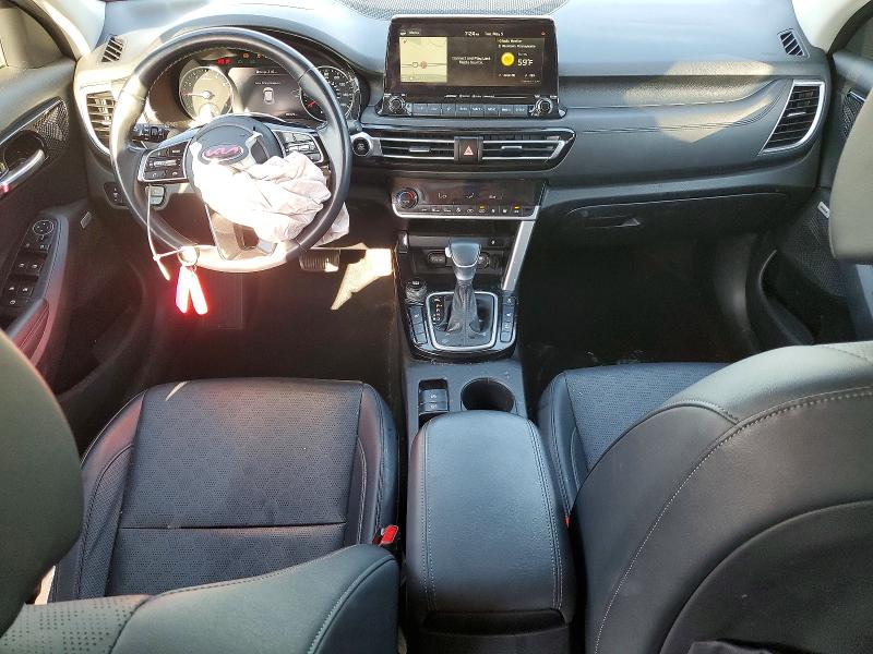 2021 Kia Seltos მანქანა იყიდება აუქციონზე, vin: KNDETCA29M7043621, აუქციონის ნომერი: 52518536