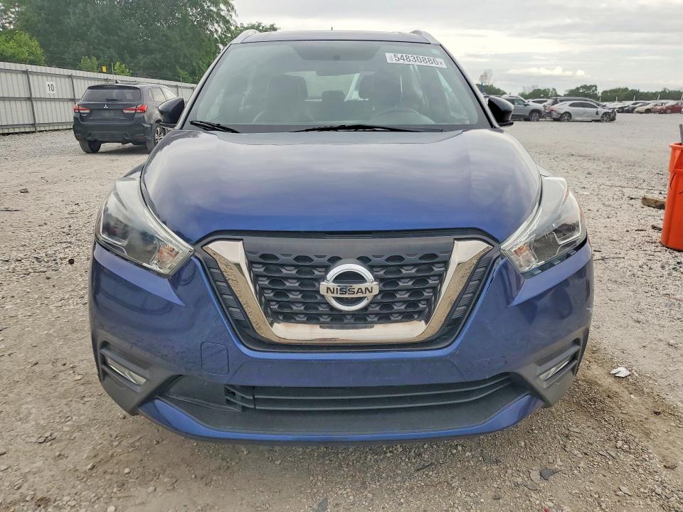 Продажа на аукционе авто 2019 Nissan Kicks, vin: 3N1CP5CU7KL561938, номер лота: 54830886