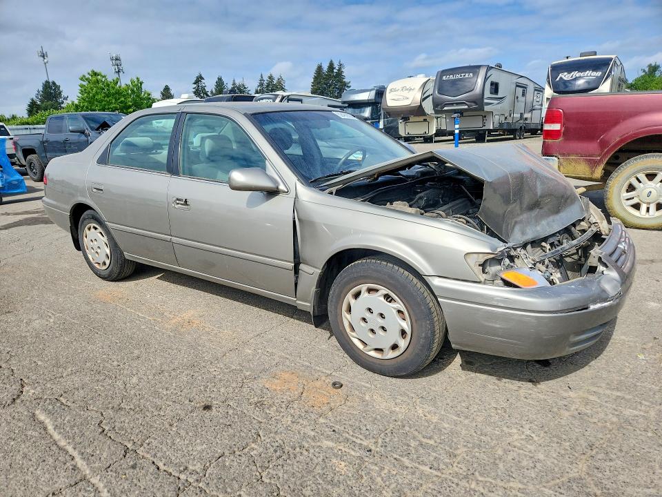 52492826 :رقم المزاد ، JT2BG22K3V0072065 vin ، 1997 Toyota Camry مزاد بيع
