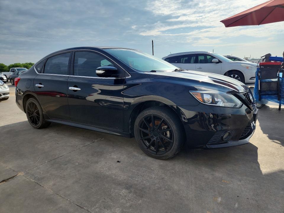 55013966 :رقم المزاد ، 3N1AB7AP9JY238992 vin ، 2018 Nissan Sentra مزاد بيع