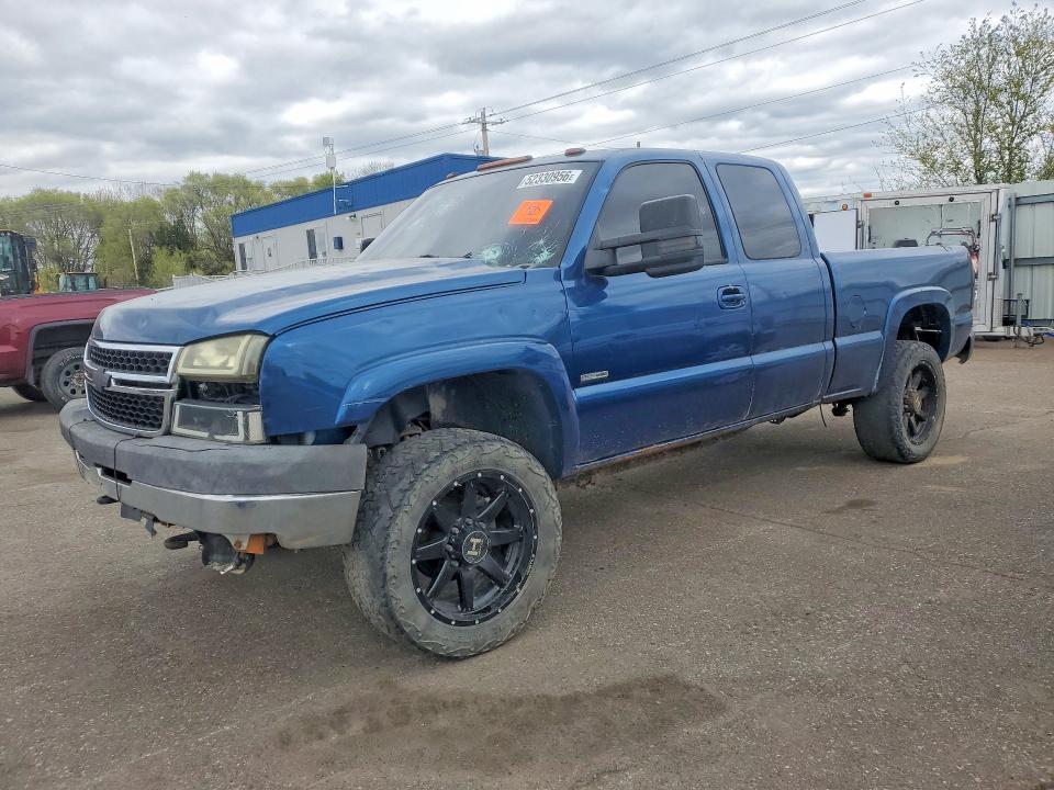 Продаж на аукціоні авто 2003 Chevrolet Silverado, vin: 1GCHK29133E330954, номер лоту: 52330956