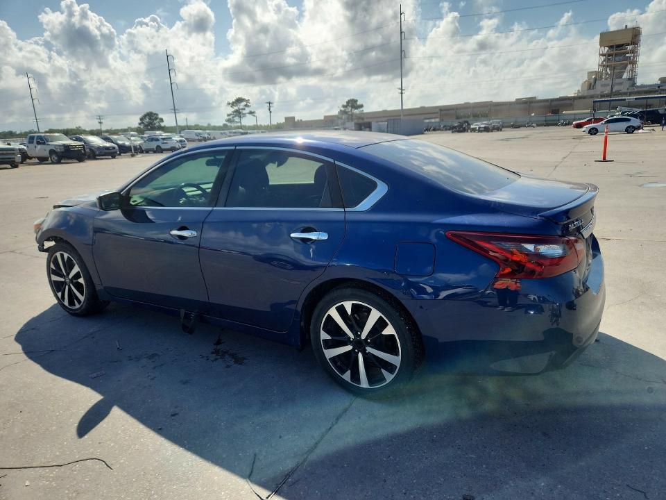 2018 Nissan Altima მანქანა იყიდება აუქციონზე, vin: 1N4AL3AP9JC110396, აუქციონის ნომერი: 54241926