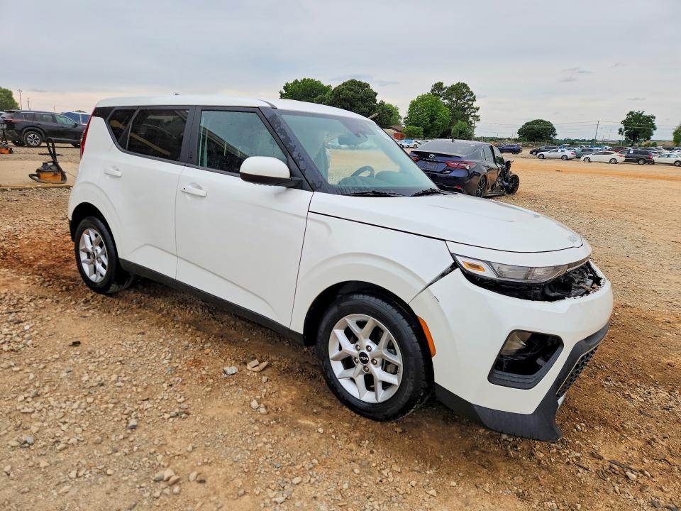 Продажа на аукционе авто 2022 Kia Soul, vin: KNDJ23AU7N7802464, номер лота: 51867346