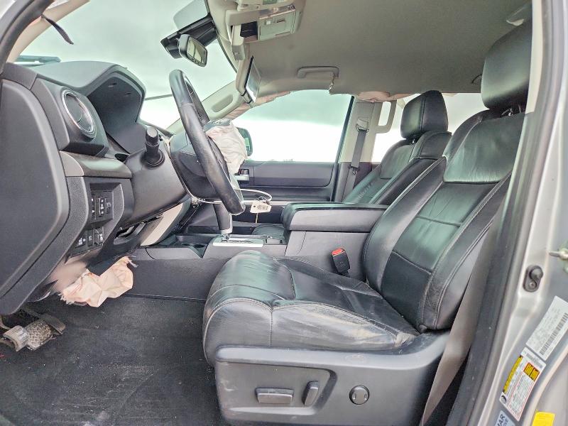 55428886 :رقم المزاد ، 5TFEY5F19LX263000 vin ، 2020 Toyota Tundra مزاد بيع